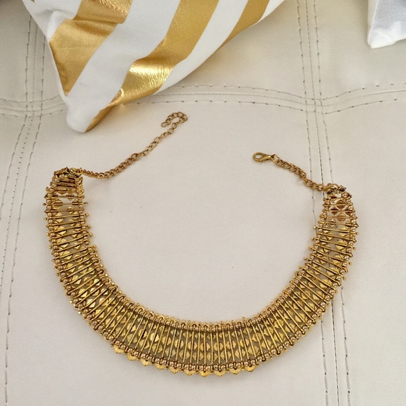 Statement Crystal Rhinestone Necklace - Picture 6 of 7